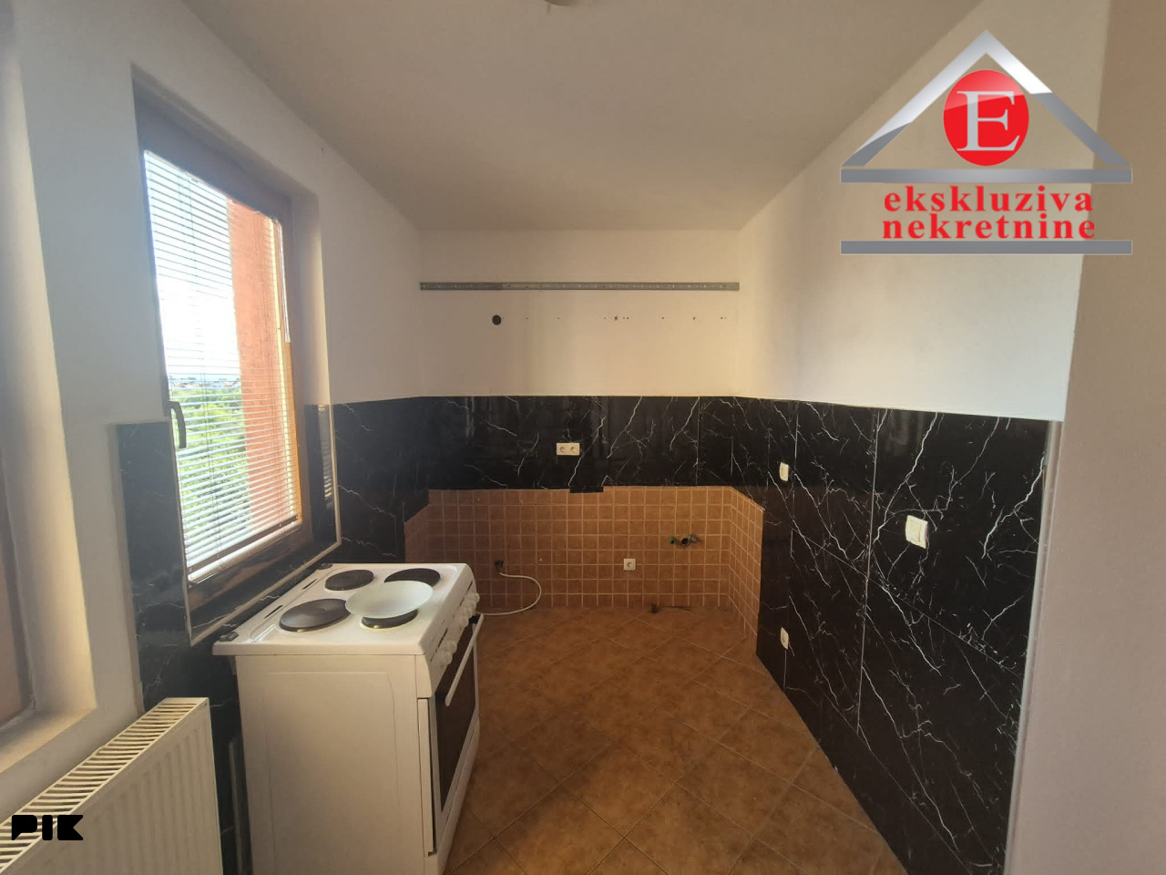 - KOLOBARA - Jednoiposoban stan površine 47m2 ID: 4306/ZP photo 4