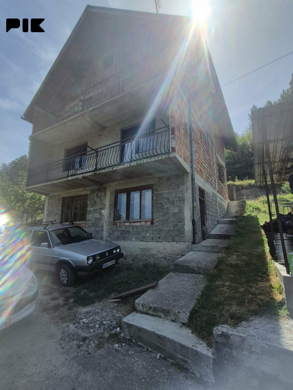 Kuća Višegrad 64m2