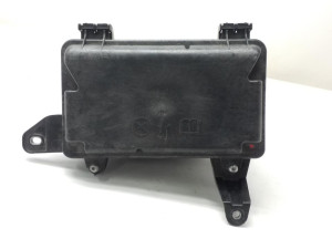 A2975401801 A2975451100 POKLOPAC OSIGURACA  MERCEDES E