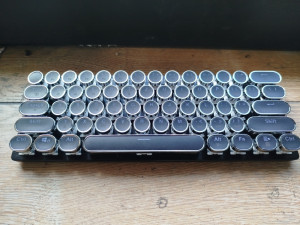 STOGA MK21 MEHANIČKA GAMING TASTATURA RGB 61 TIPKA TYPE-C
