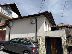 Namjestena kuca  | Stari Grad | Kovaci | Vratnik Novogradnja photo 2
