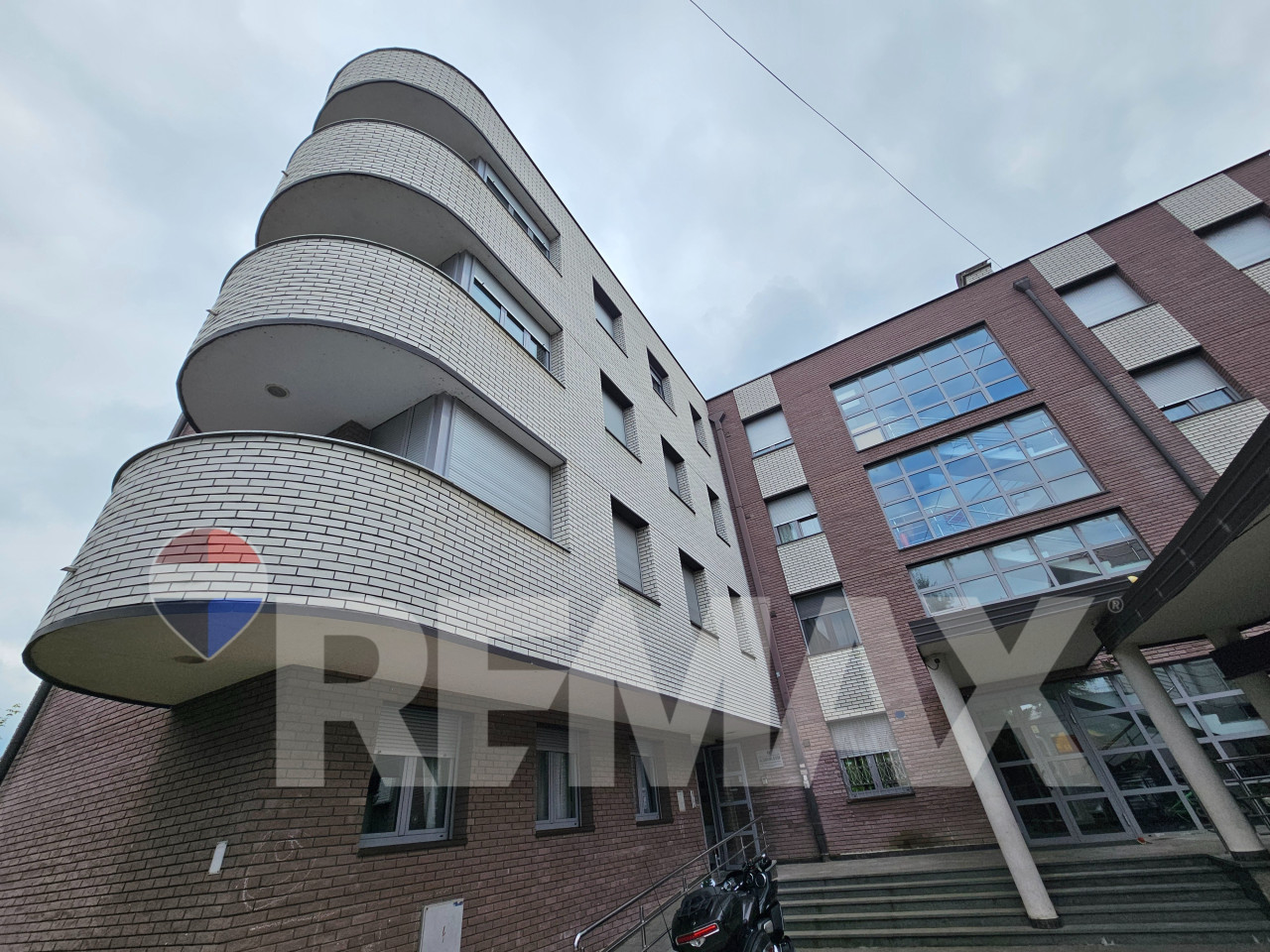 Trosoban stan sa pogledom na Vrbas/garaža/Centar 22