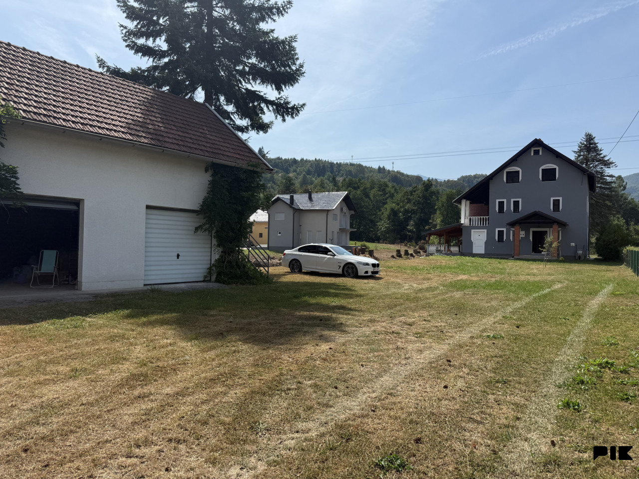 Kuća Vitez Krusčica sa okucnicom 2070m2