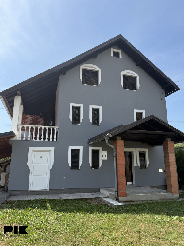 Kuća Vitez Krusčica sa okucnicom 2070m2 5