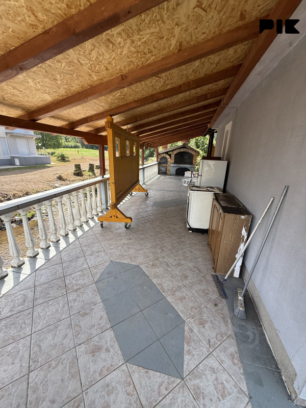 Kuća Vitez Krusčica sa okucnicom 2070m2 18