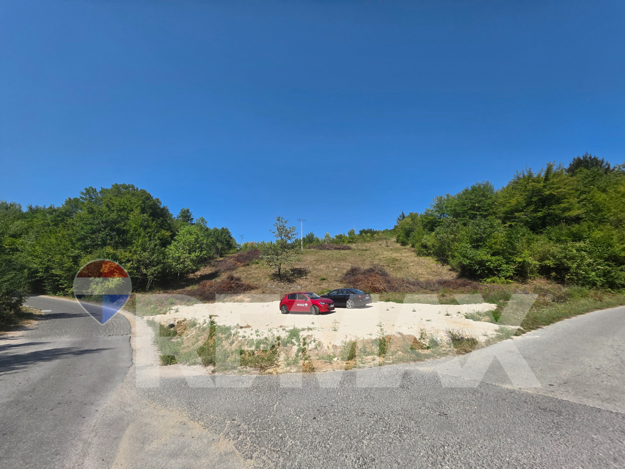 Parcela 6700m2 za izgradnju vikend kuća/ Donja Kola