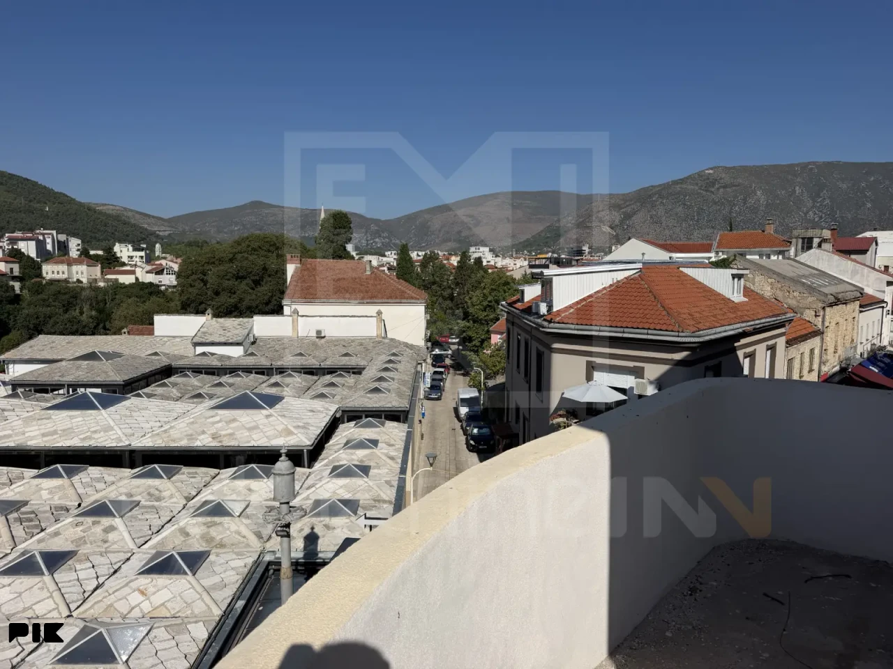 Mostarski Stari Grad trosoban stan na prestižnoj lokaciji 3