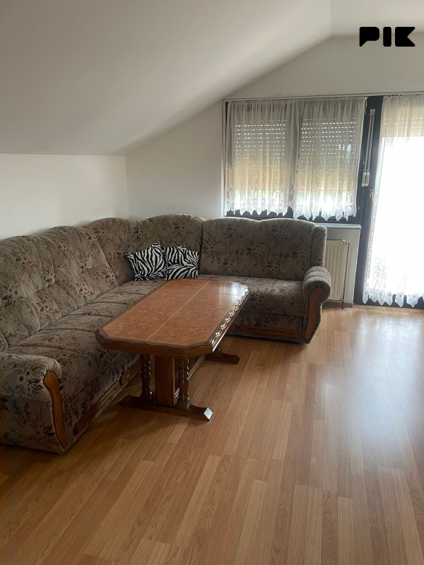 Stan Banja Luka u blizini kasarne Kozara za vojnike