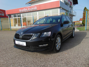 Škoda Octavia 1.6 TDI Clever DSG Navi 2018