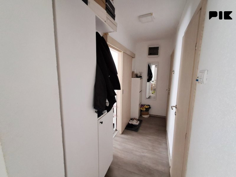Renoviran dvosoban stan Banja Luka 35m2 Obilićevo 6