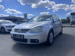 Volkswagen Golf V