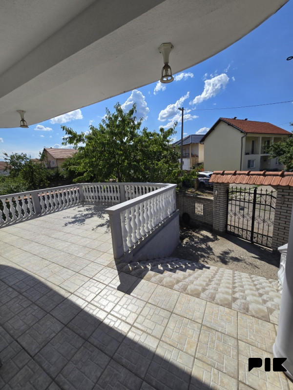 Kuća Bijeljina 240m2 3