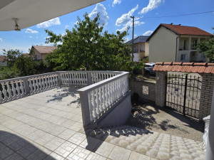 Kuća Bijeljina 240m2 photo 3