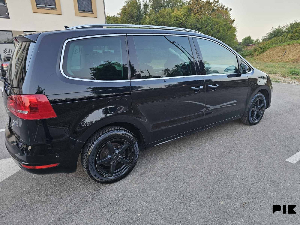 Volkswagen Sharan 2011 2.0 TDI 7 SJEDISTA UVOZ CH 065 007 017