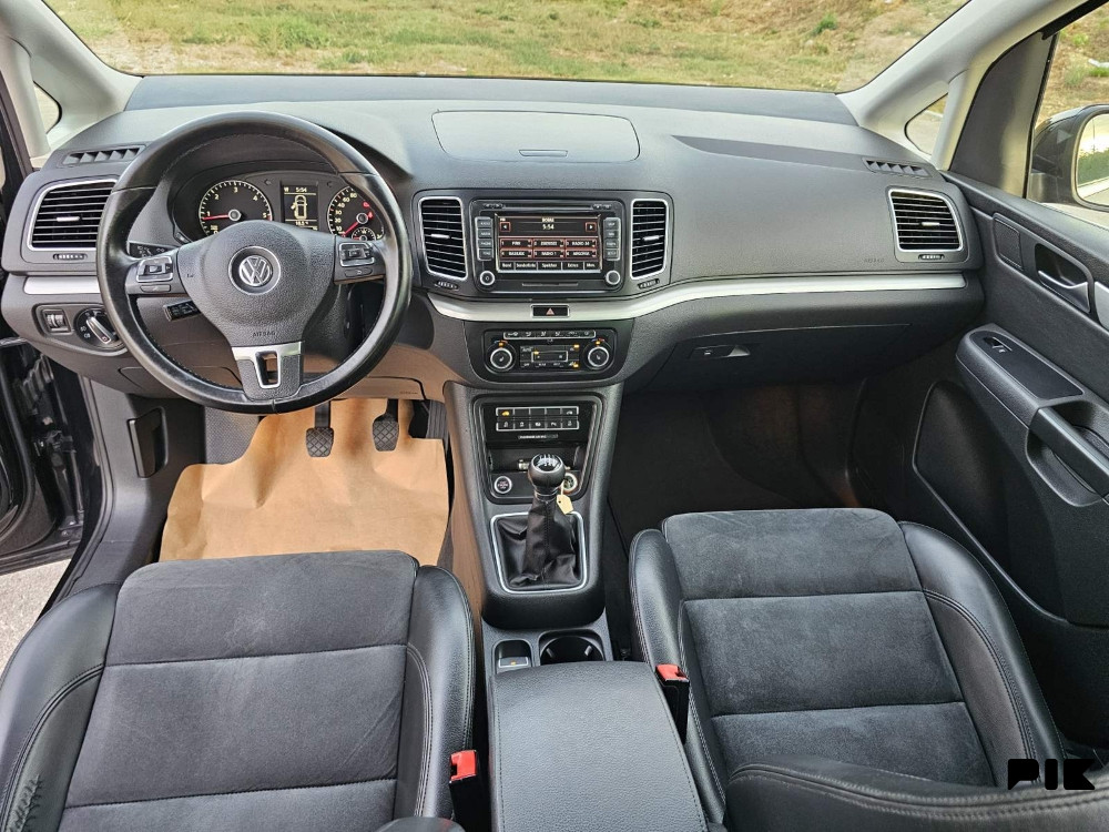 Volkswagen Sharan 2011 2.0 TDI 7 SJEDISTA UVOZ CH 065 007 017