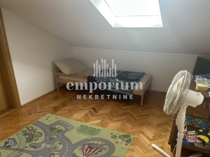 Dvoetažni četvorosoban stan u centru grada ID: 2788/IP photo 4
