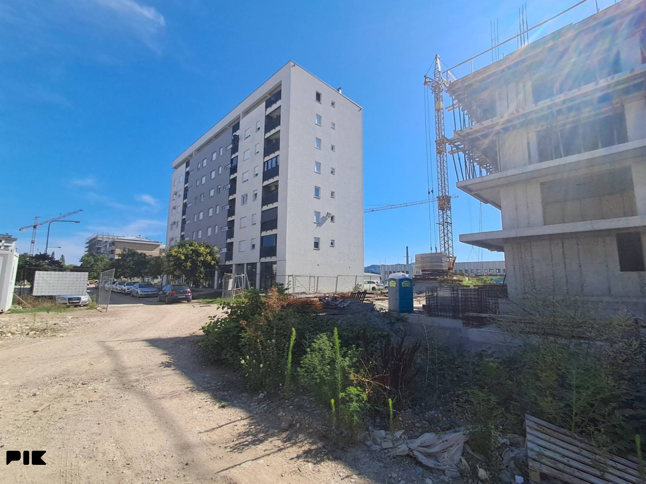 Trosoban stan Banja Luka 63m2 Borik