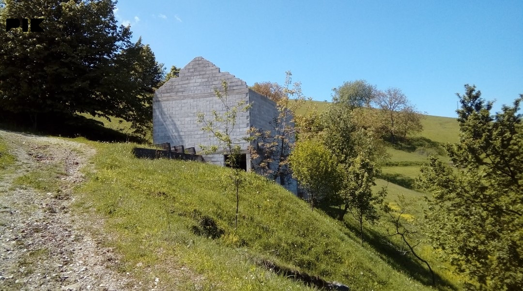 Zemljište u općini Bužim 2