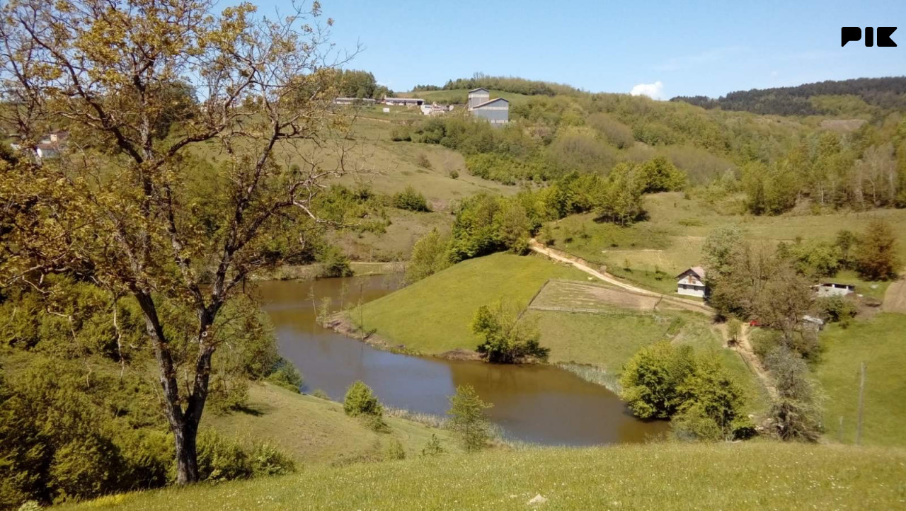 Zemljište u općini Bužim 5