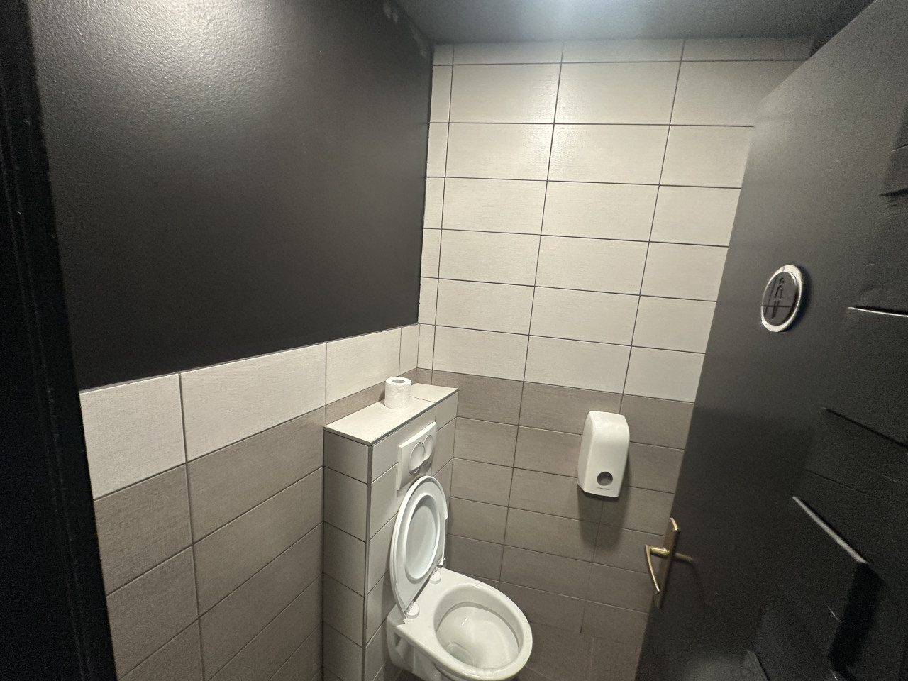 Poslovni prostor - Centar - 150 m2 25