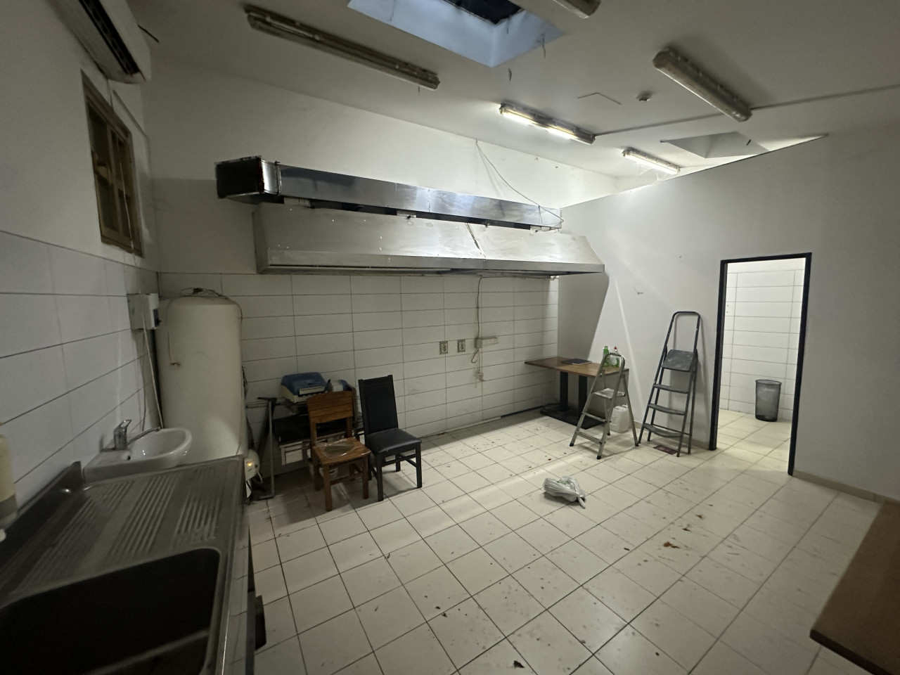 Poslovni prostor - Centar - 150 m2 34