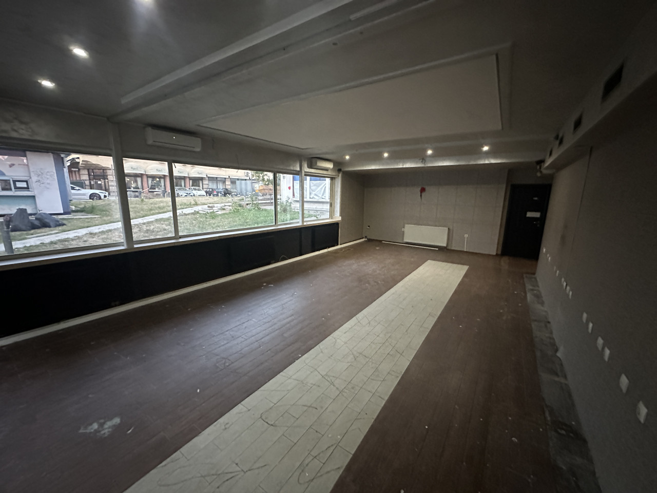Poslovni prostor - Centar - 150 m2 38