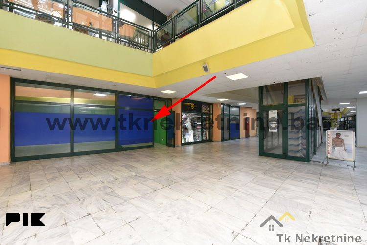 Poslovni prostor površine 27 m2, TC "Sjenjak"