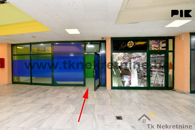 Poslovni prostor površine 27 m2, TC "Sjenjak" 2
