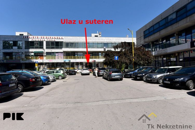 Poslovni prostor površine 27 m2, TC "Sjenjak" 12