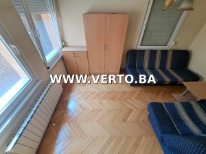 Petosoban stan 121 m2 i ostava  STROGI CENTAR TUZLE photo 3