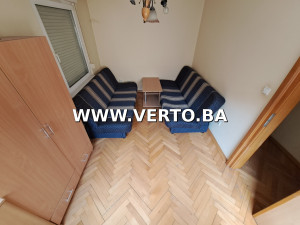 Petosoban stan 121 m2 i ostava  STROGI CENTAR TUZLE photo 4