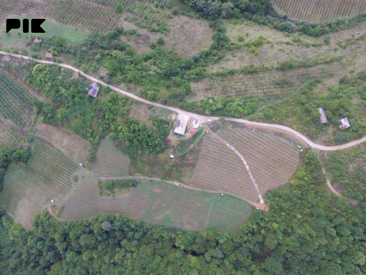 2 parcele sa kućom- Visoko (Gorani) 53000m2 i 11000m2 građevinsko 12