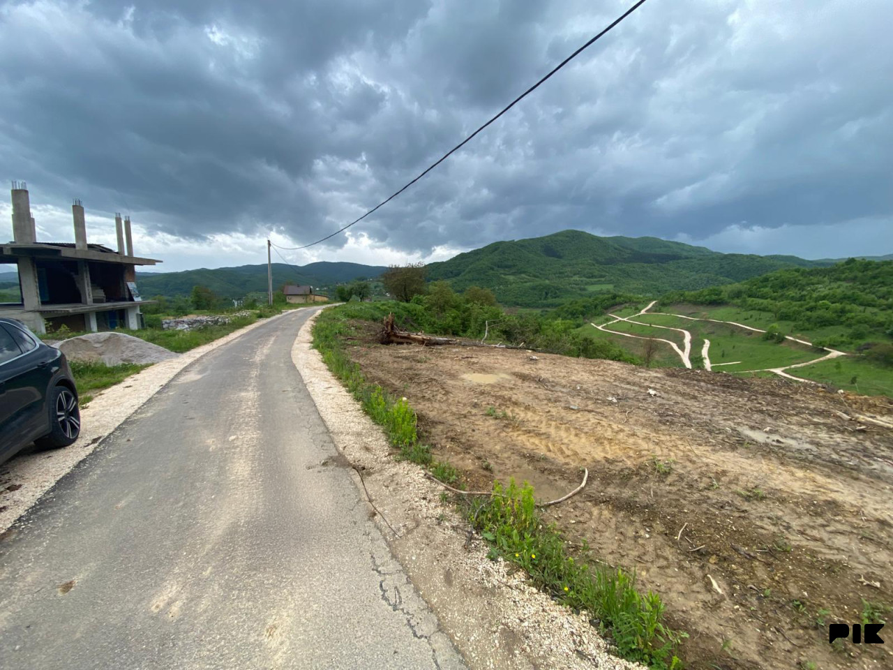 2 parcele sa kućom- Visoko (Gorani) 53000m2 i 11000m2 građevinsko 6