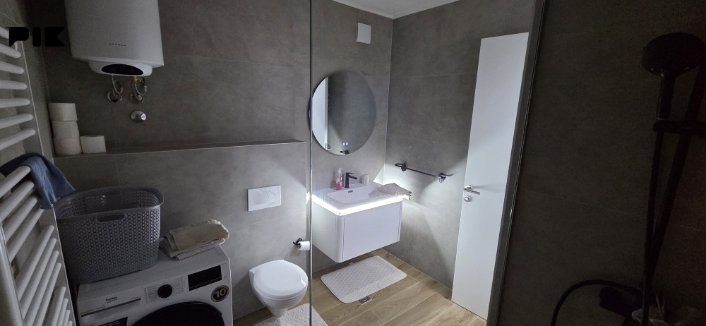 Stanovi i apartmani Živinice, stan namjesten **061412226 10