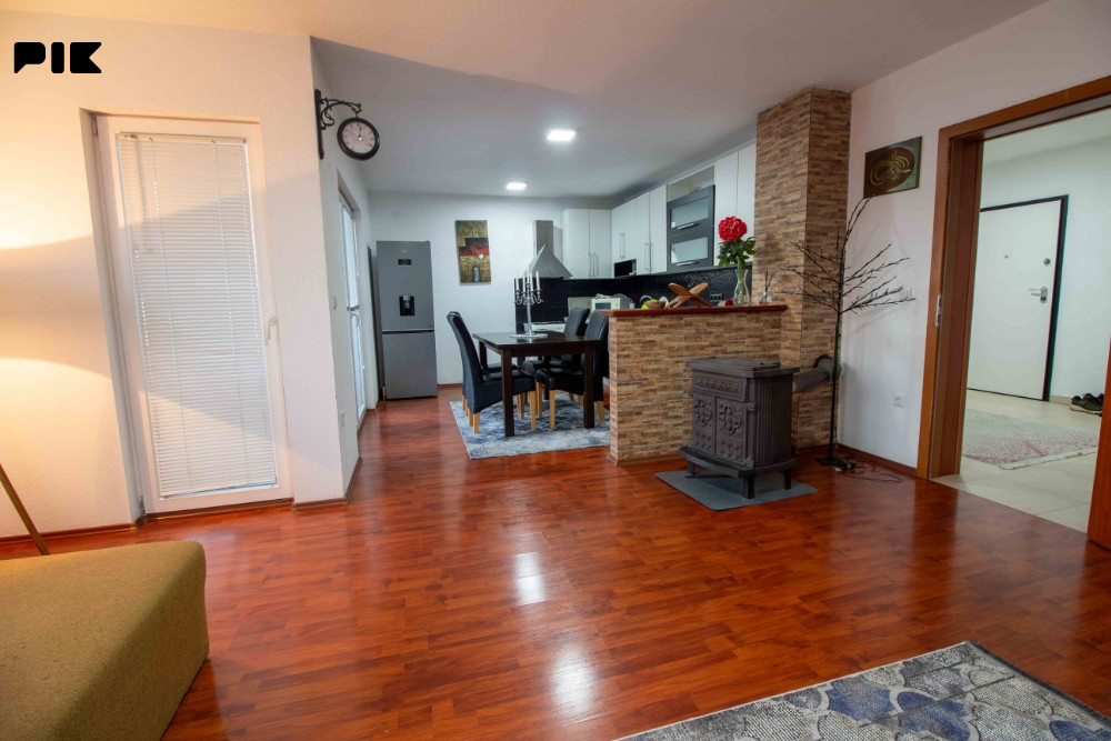 Rajlovac | Kuća velikog potencijala | 250 m2 photo 5