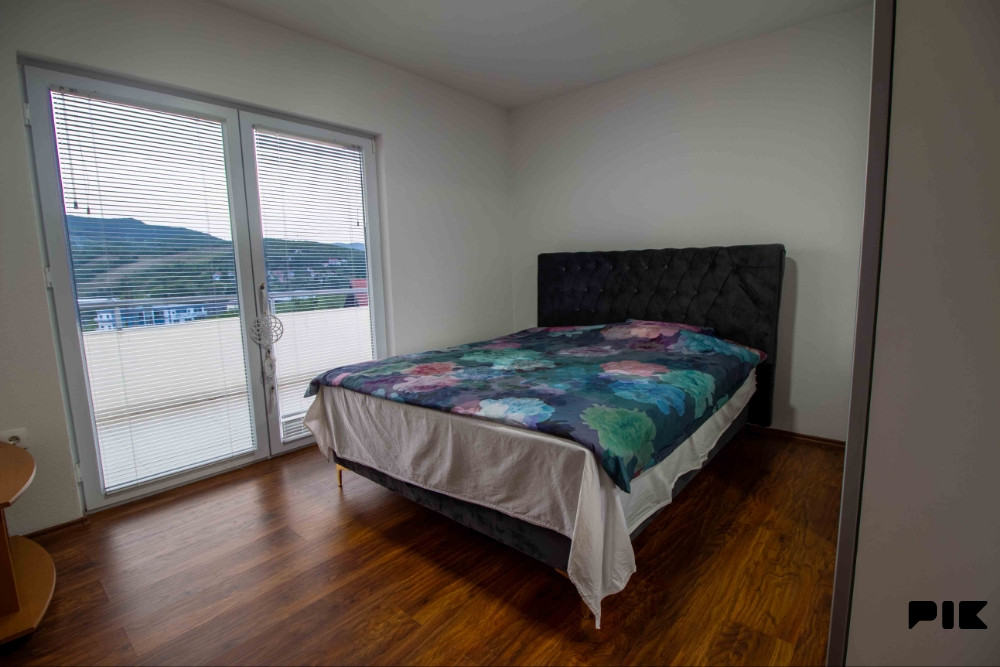 Rajlovac | Kuća velikog potencijala | 250 m2 9