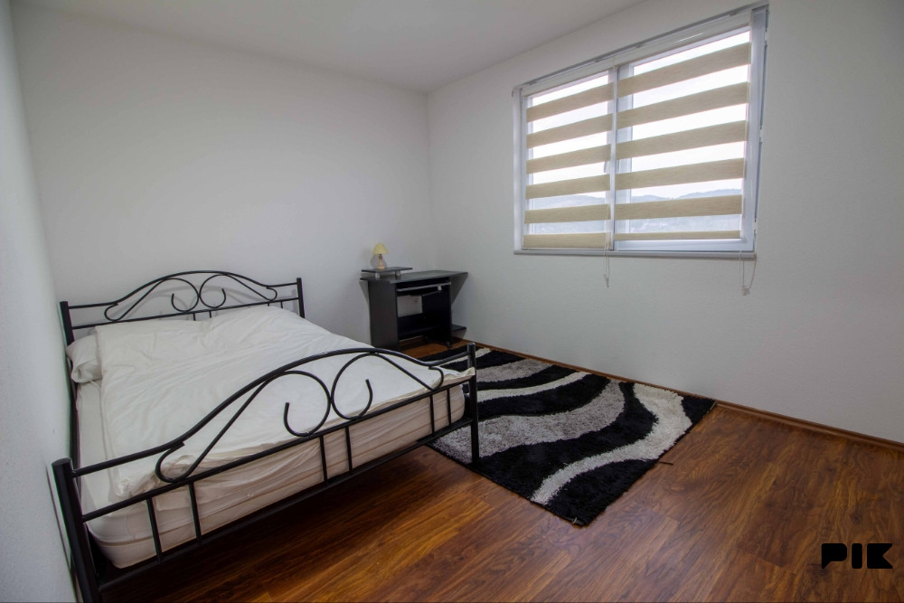 Rajlovac | Kuća velikog potencijala | 250 m2 12