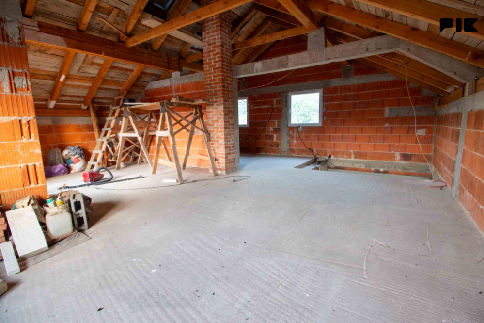 Rajlovac | Kuća velikog potencijala | 250 m2 17