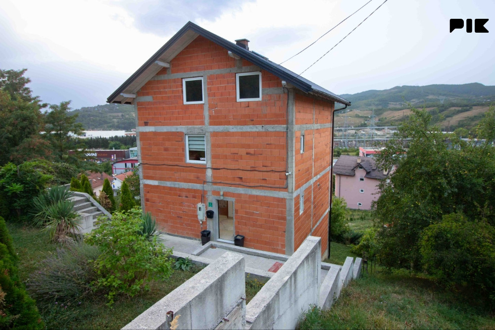Rajlovac | Kuća velikog potencijala | 250 m2 21
