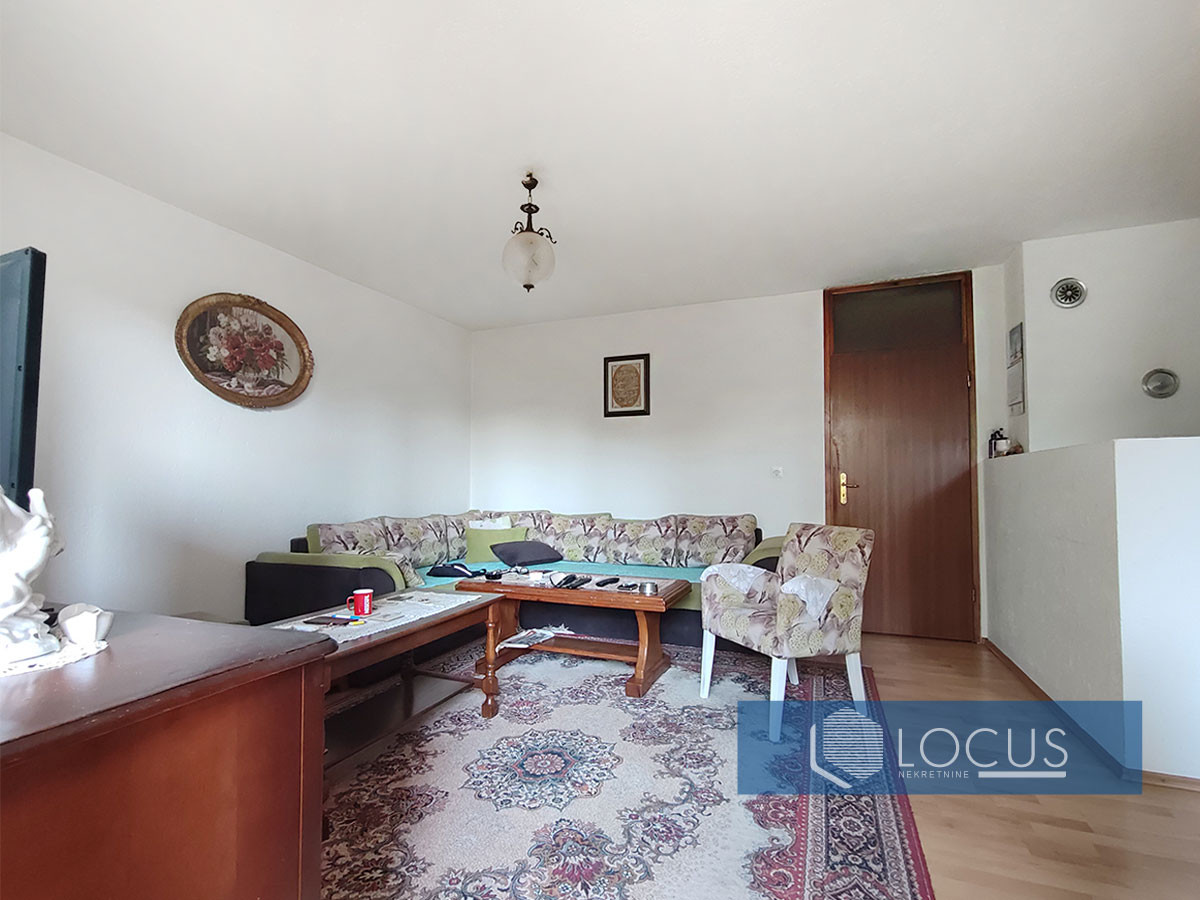 LOCUS prodaje: Kuća u nizu, Sokolović Kolonija, Ilidža 6