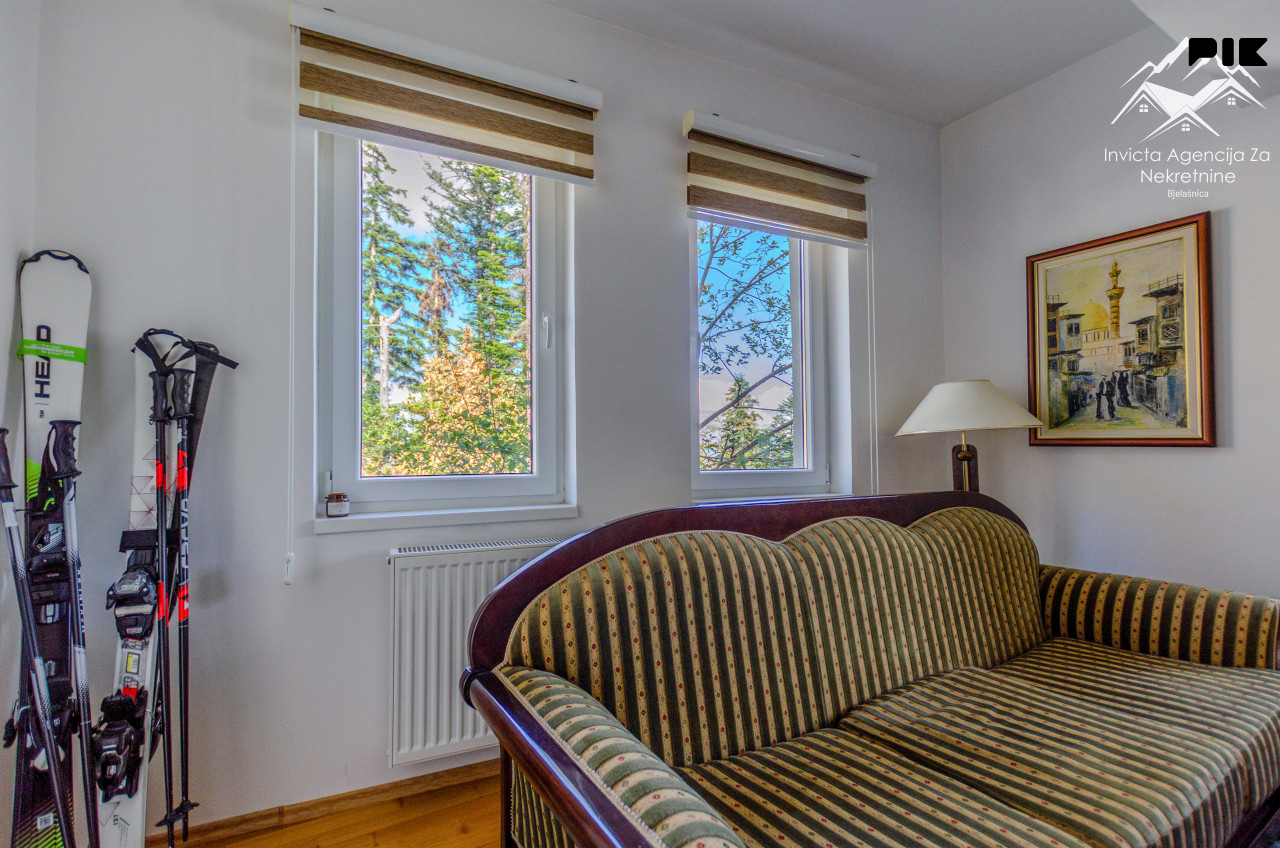 BJELAŠNICA - Dvostrano orijentisan 48m2, DVA BALKONA 7