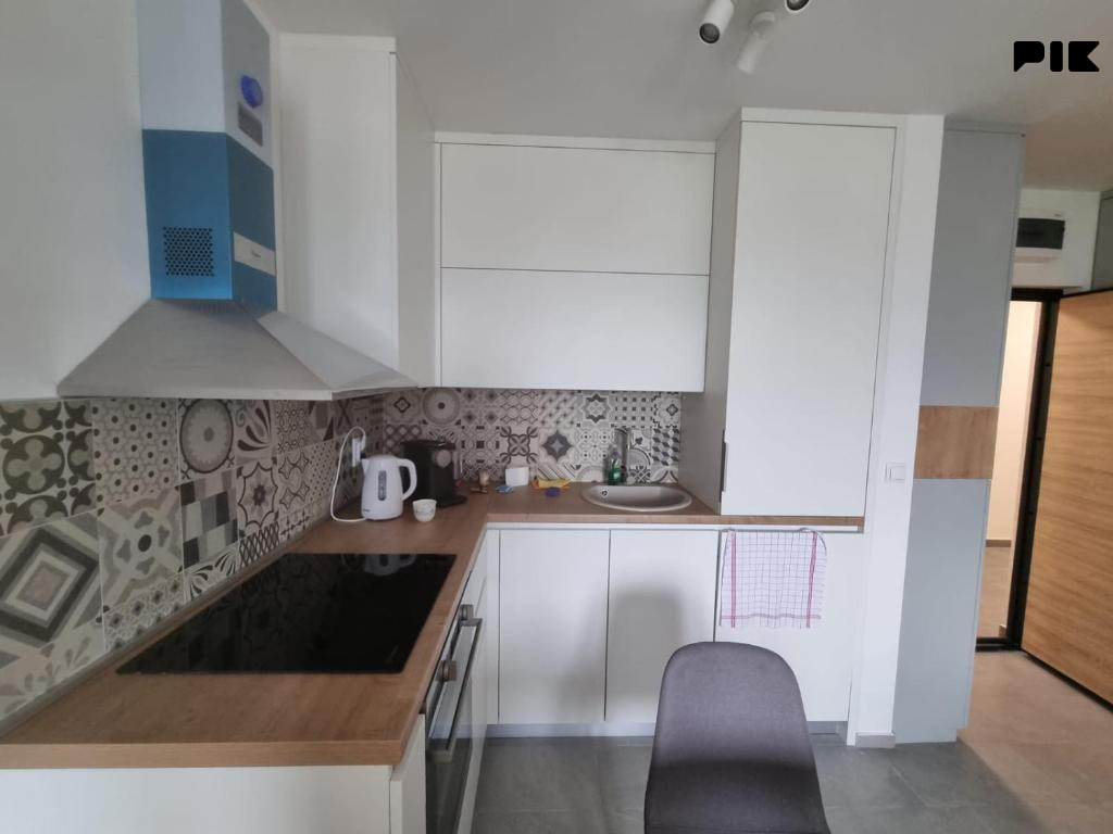 Dobrinja - dvosoban, kompletno opremljen stan photo 3