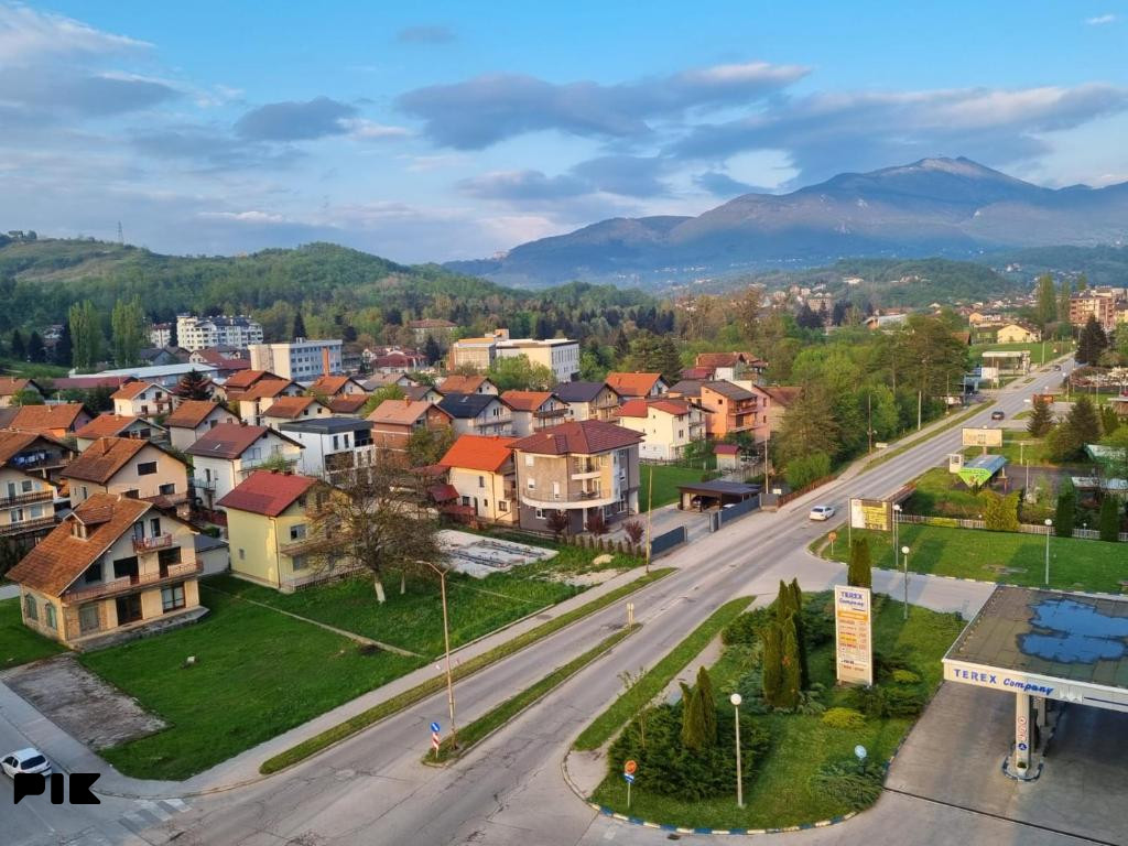 Dobrinja - dvosoban, kompletno opremljen stan 8