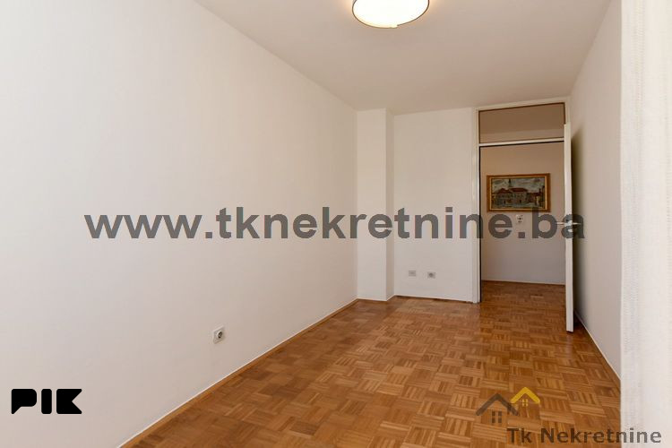 BRČANSKA MALTA - Polunamješten dvoiposoban stan površine 61 m2 10