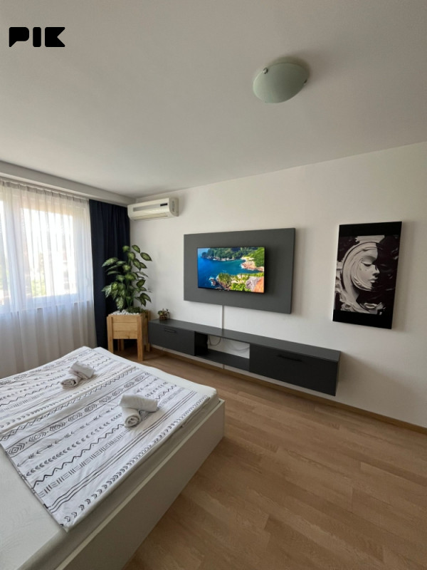 Stan na Dan Mostar/City Centar/Besplatan parking/+387 63 767-153 4