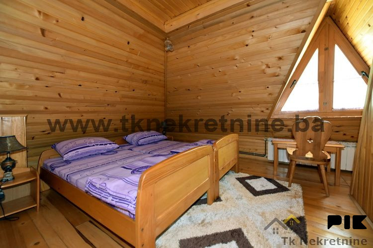 MAČKOVAC - Ekskluzivna vikend kuća u prirodi, izvrsna lokacija 12