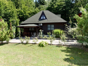 MAČKOVAC - Ekskluzivna vikend kuća u prirodi, izvrsna lokacija
