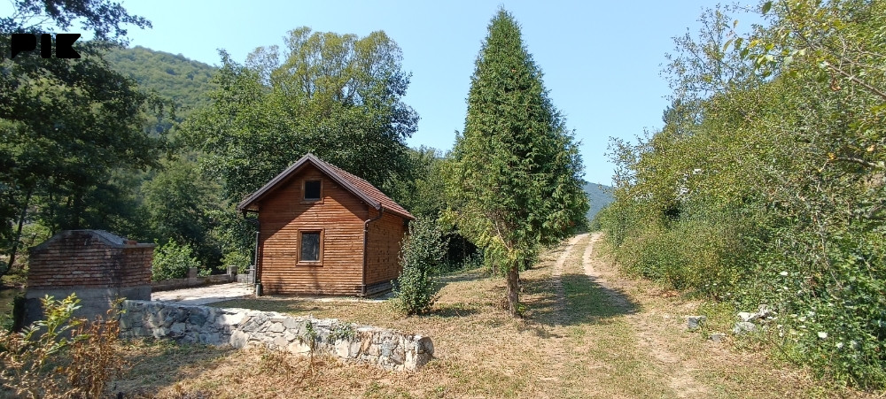 Vikendica na Vrbasu Donji Vakuf