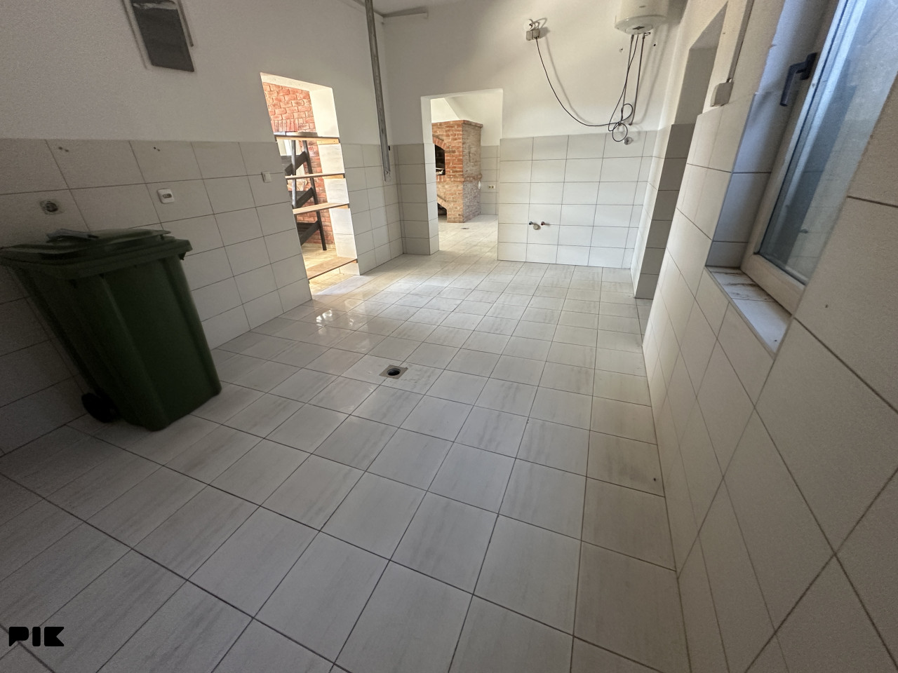Poslovni prostor Gračanica 6