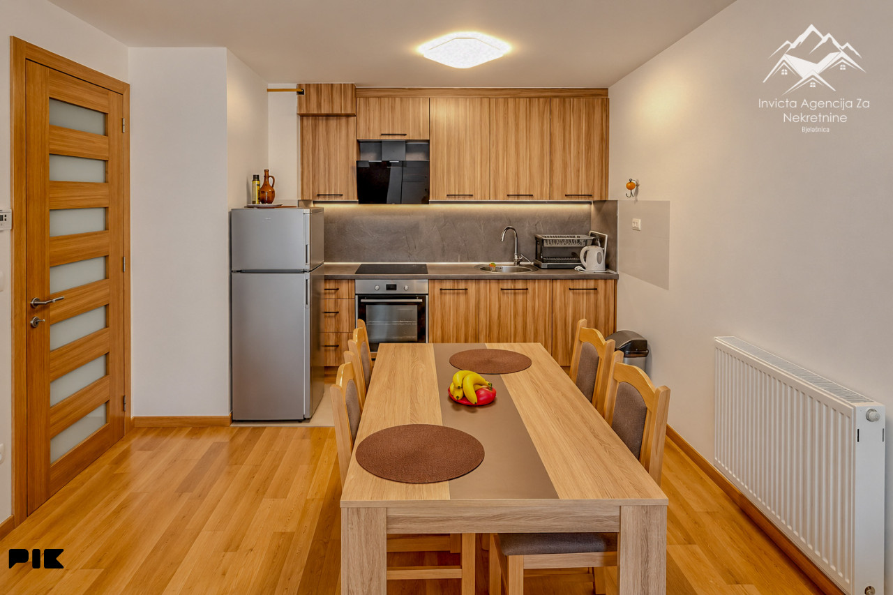 Bjelašnica | Dvosoban apartman 48m2 | Sunčana strana | Balkon | 4